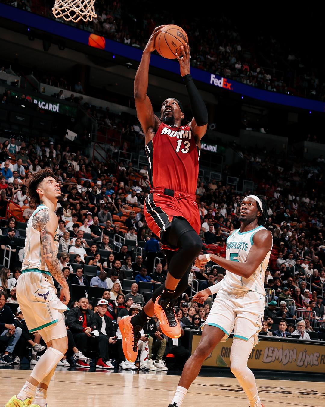 巴特勒连续五场比赛得分超过连败，SKT挑战极限！的简单介绍