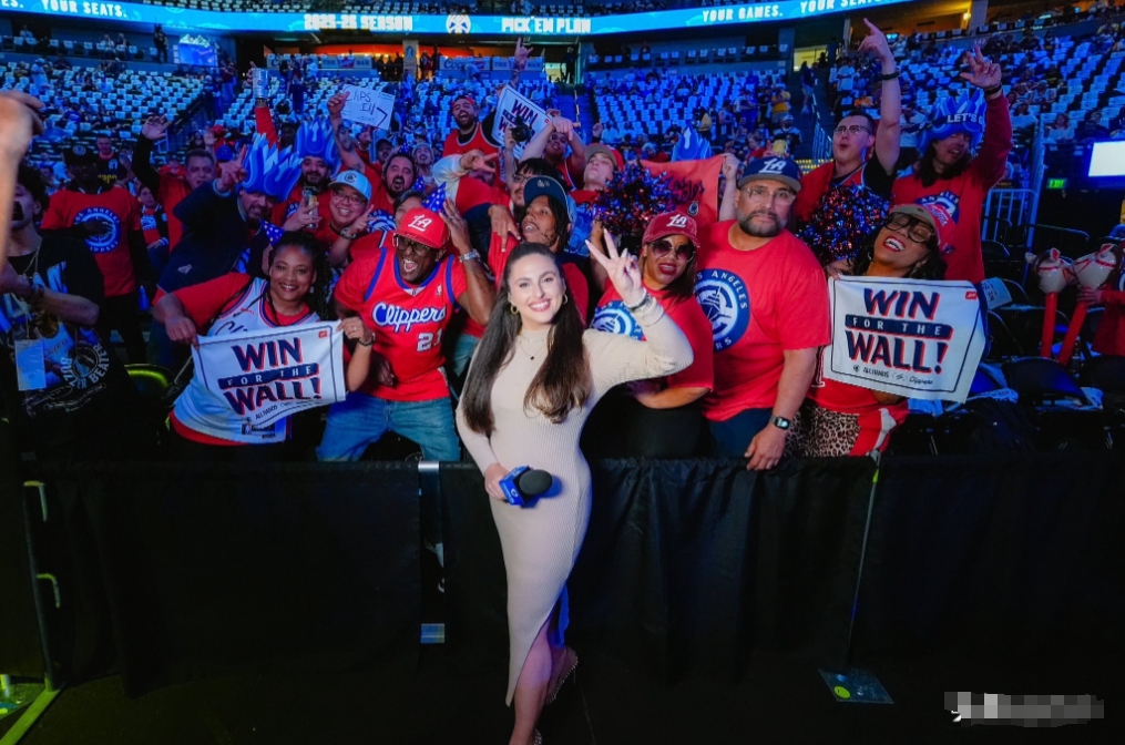 包含Ning遭遇十五连败，快船教练面临压力！的词条